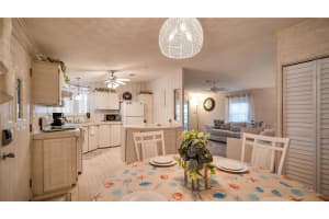 226 DOUGLAS PARK AVENUE, DAVENPORT, FL 33897 - MLS#MFRS5148268