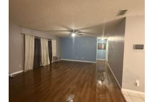 2824 W HURON DRIVE, DELTONA, FL 32738 - MLS#MFRS5148309