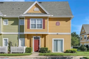 4561 Yellowgold Rd E #102, KISSIMMEE