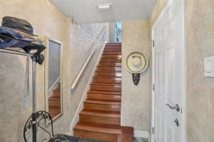 113 YACHT CLUB CIRCLE, NORTH REDINGTON BEACH, FL 33708 - MLS#MFRS5148392