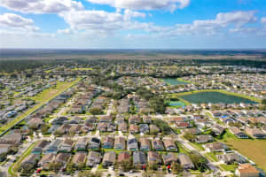 510 CASTLEMAIN CIRCLE, DAVENPORT, FL 33897 - MLS#MFRS5148399