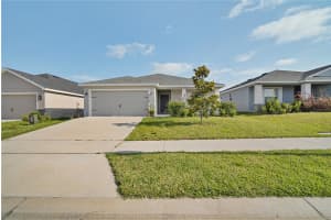 2439 MATTERHORN TRAIL, DAVENPORT, FL 33837 - MLS#MFRS5148644