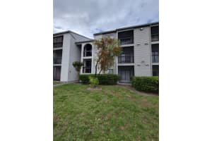 2031 CASCADES BOULEVARD, KISSIMMEE, FL 34741 - MLS#MFRS5148751