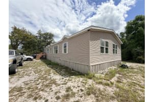 21520 147TH LANE, UMATILLA, FL 32784 - MLS#MFRS5148865