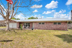 7615 NORTHERN OAK STREET, MELBOURNE, FL 32904 - MLS#MFRS5148898