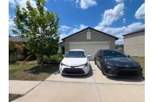 2034 Old Pasture Ln, LAKELAND