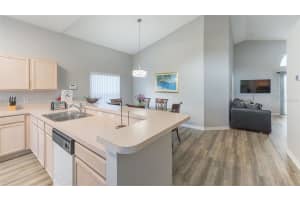 211 AYLESBURY LANE, DAVENPORT, FL 33837 - MLS#MFRS5148953