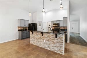 402 RIO GRANDE COURT, KISSIMMEE, FL 34759 - MLS#MFRS5149003