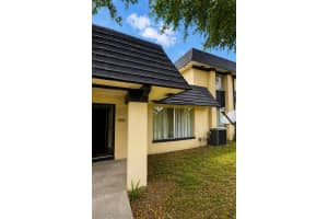2203 SILVER PINES PLACE, ORLANDO, FL 32808 - MLS#MFRS5149009