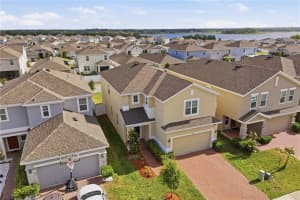 6825 WILSON HAMMOCK AVENUE, GROVELAND, FL 34736 - MLS#MFRS5149184