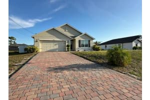 1708 Nw 29th Ter, CAPE CORAL