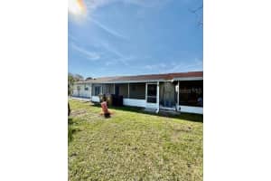19 LAGO MESA WAY, KISSIMMEE, FL 34743 - MLS#MFRS5149289