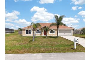 541 ADRIEL AVENUE, WINTER HAVEN, FL 33880 - MLS#MFRS5149295