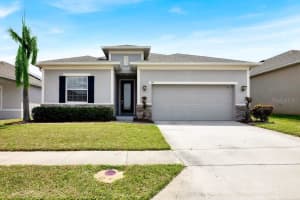 391 Pinecrest Loop, DAVENPORT