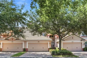 8334 Riverdale Ln #10320, DAVENPORT