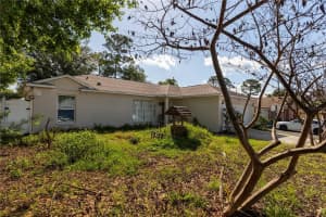 1240 CLARION CIRCLE, DELTONA, FL 32738 - MLS#MFRS5149348