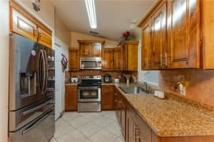 1240 CLARION CIRCLE, DELTONA, FL 32738 - MLS#MFRS5149348