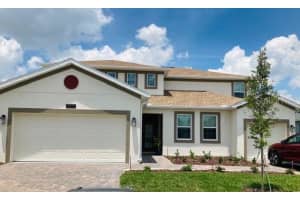 2572 Camden Park Cir, DAVENPORT