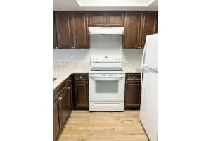 1922 CRYSTAL GROVE DRIVE, LAKELAND, FL 33801 - MLS#MFRS5149438
