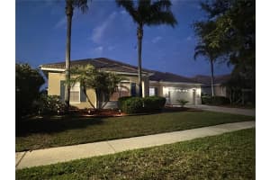 3621 WEATHERFIELD DRIVE, KISSIMMEE, FL 34746 - MLS#MFRS5149467