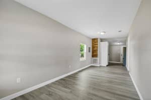 209 PINEY AVENUE, LAKE WALES, FL 33898 - MLS#MFRS5149492