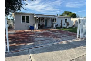 131 39TH STREET, HIALEAH, FL 33013 - MLS#MFRS5149557