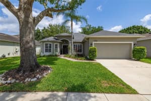 2752 Cypress Head Trl, OVIEDO