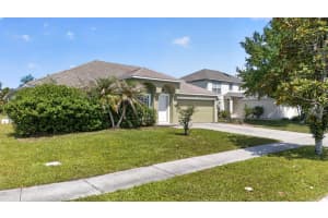4020 SUNNY DAY WAY, KISSIMMEE, FL 34744 - MLS#MFRS5149650