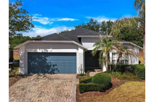 757 Balmoral Dr, DAVENPORT