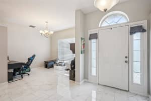 13805 EAGLES GLEN COURT, ORLANDO, FL 32837 - MLS#MFRS5150153
