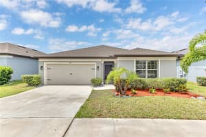 747 Citrus Isle Dr, DAVENPORT
