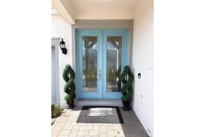 8441 PARK CLIFF WAY, ORLANDO, FL 32836 - MLS#MFRS5150293
