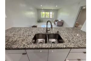 1400 191ST STREET, MIAMI, FL 33179 - MLS#MFRS5150350