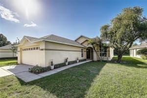2002 ROCKY POINT DRIVE, LAKELAND, FL 33813 - MLS#MFRS5150491