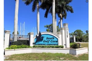 10380 PORT EVERGLADES STREET, PORT CHARLOTTE, FL 33981 - MLS#MFRS5151224