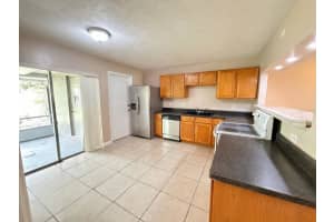 729 HUMMINGBIRD LANE, ORLANDO, FL 32825 - MLS#MFRS5151256