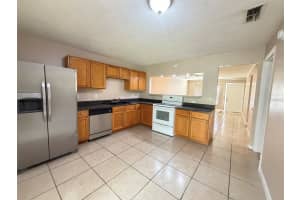 729 HUMMINGBIRD LANE, ORLANDO, FL 32825 - MLS#MFRS5151256