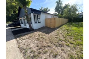 715 JERNIGAN AVENUE, ORLANDO, FL 32805 - MLS#MFRS5151386