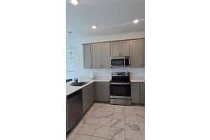 7733 STONE CREEK TRAIL, KISSIMMEE, FL 34747 - MLS#MFRS5151417