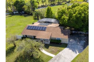 813 SAN JOSE COURT, KISSIMMEE, FL 34758 - MLS#MFRS5151517