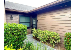 5813 MERION WAY, SARASOTA, FL 34243 - MLS#MFRS5151519