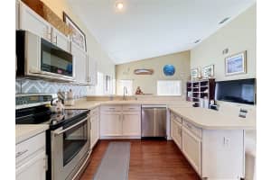 208 CASTLEMAIN CIRCLE, DAVENPORT, FL 33897 - MLS#MFRS5151553