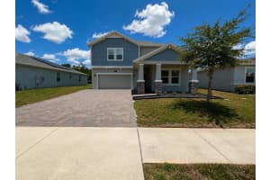 2721 Camden Ln, DAVENPORT