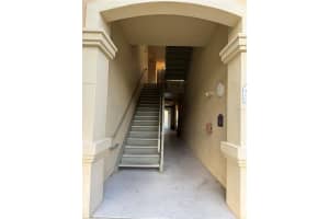 MLS# MFRS5151621, Davenport, Florida 33896