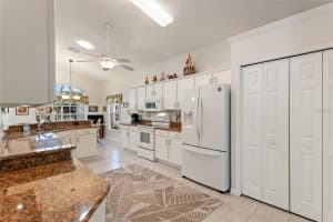 215 FITZGERALD LN, DAVENPORT, FL 33837 - MLS#MFRS5151767