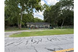 220 Nw 28th St, OCALA 220 Nw 28th St, OCALA