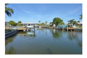 6305 Wisteria Ln, Apollo Beach, FL 33572, Sold 06/07/13