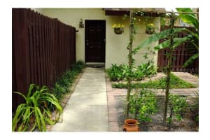 5602 Ashley Oaks Dr, Tampa, FL 33617, Sold 07/10/13