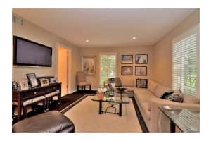 1614 Culbreath Isles Dr, Tampa, FL 33629, Sold 09/18/15