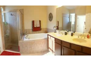 Victoria Landings, 3603 Creswick Cir, Orlando, FL 32829, Sold 03/25/16